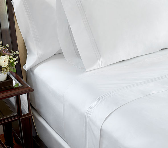 Signature Fitted Sheet  Sheraton Cotton Percale Sheets, Duvets, Mattress  Toppers and More