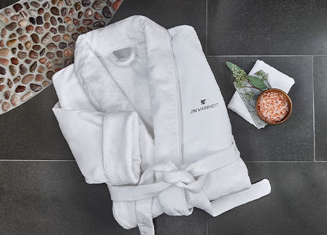 Gaylord Hotels Towel Set