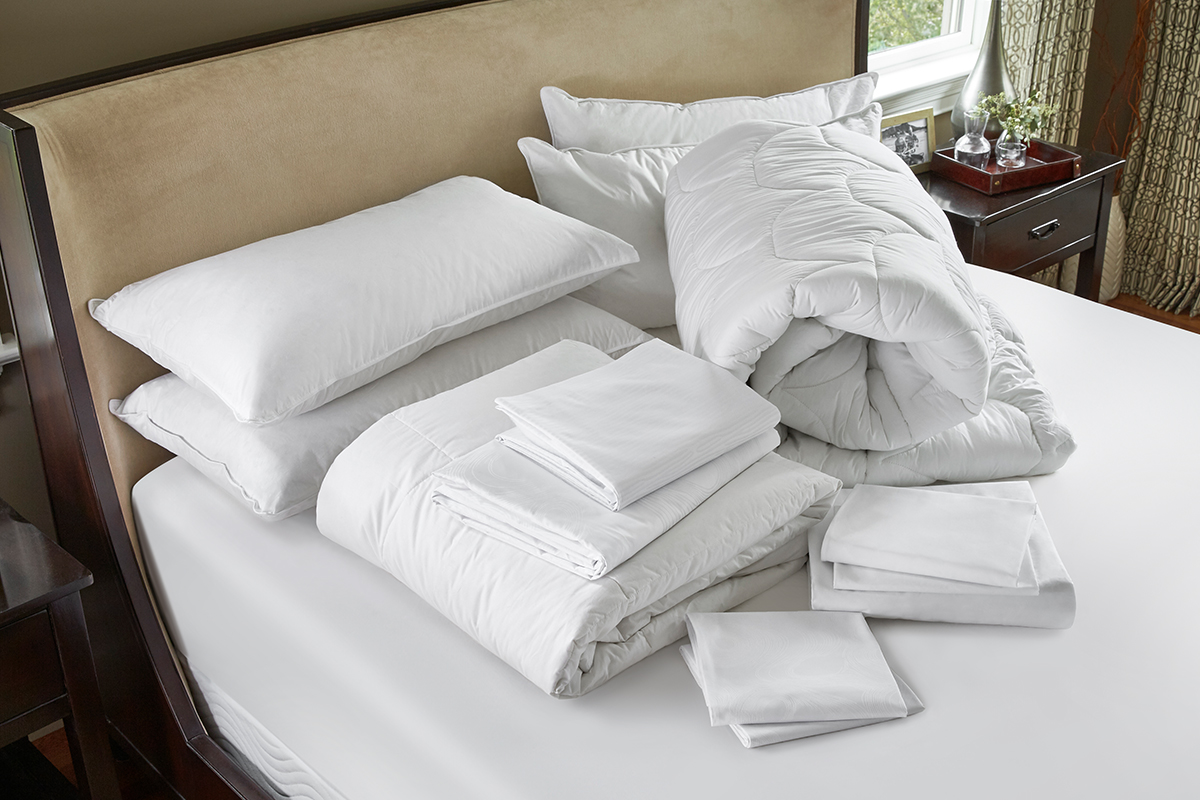 Classic White Bed & Bedding Set - Luxury Linens, Bedding, Home Fragrance,  and More From The Ritz-Carlton