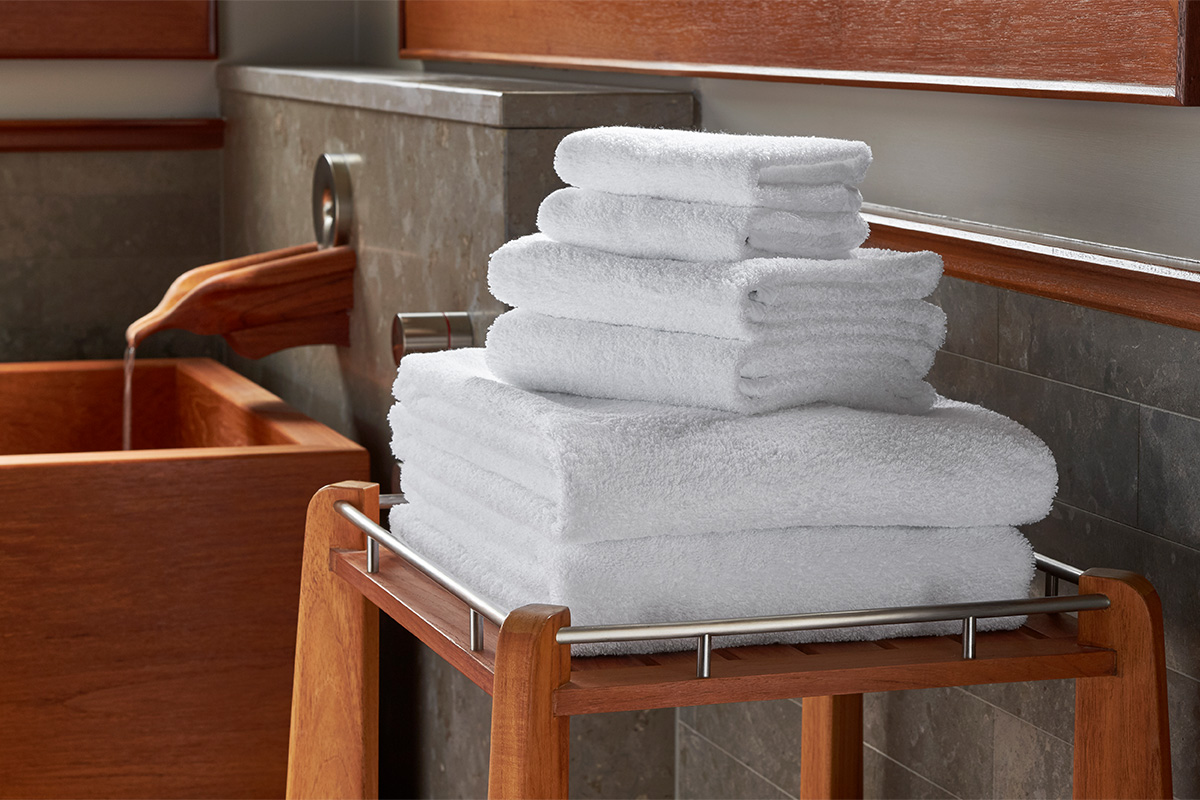 Buy Luxury Hotel Bedding from Marriott Hotels - Hand Towel