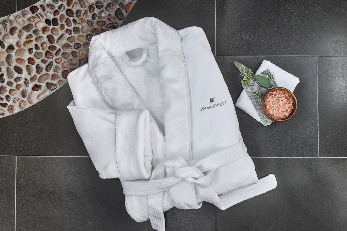 Buy Luxury Hotel Bedding from Marriott Hotels - Towel Set